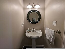 1303 Colony Dr Marietta - Full Home