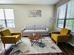 Autin - Family & Groups - Modern Lux