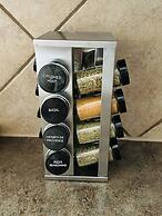 Autin - Family & Groups - Modern Lux