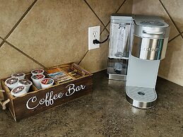 Autin - Family & Groups - Modern Lux