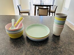 Autin - Family & Groups - Modern Lux