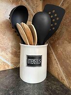 Autin - Family & Groups - Modern Lux