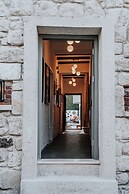 The Comelly Alaçatı