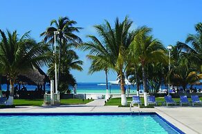 Vacation getaway with beach access