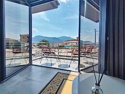 Tsikaris Boutique Guesthouse