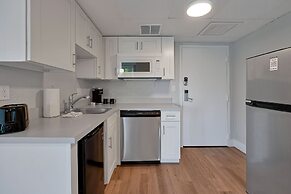 Premium Condos near Universal Studios