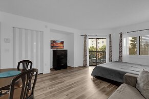 Premium Condos near Universal Studios