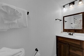 Premium Condos near Universal Studios