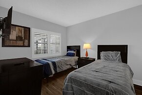 Premium Condos near Universal Studios