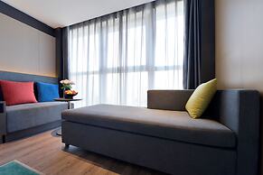 Mei Hao Li Jinhui Square sto