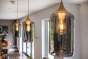 Stunning 5 Bed in the Centre of Bourton