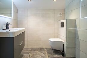 Orchard Barn-Luxury 4 BD Barn Conversion