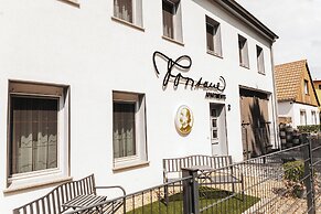 Fontane Apartments