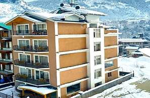 Simsa Heights Manali