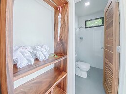 Samet Nangshe Goodview