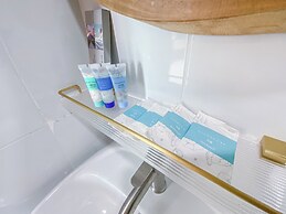 Samet Nangshe Goodview