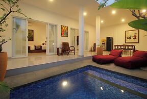 Bougainvillea Villa Seminyak by Parigata