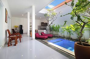 Bougainvillea Villa Seminyak by Parigata