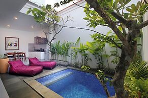 Bougainvillea Villa Seminyak by Parigata