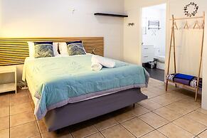 Innisfail Riverfront Motel