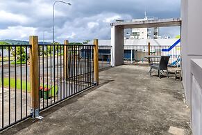 Innisfail Riverfront Motel