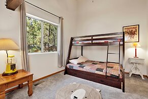 Four Little Bears Cabin #2490