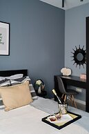 Chic Black & White 2BR on Dambovitei