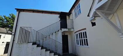 Plas Bellin Apartments