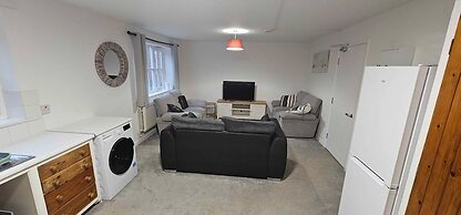 Plas Bellin Apartments