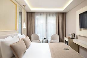 Great Fortune Concept Hotel
