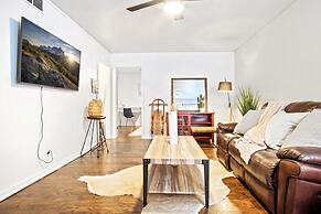 Beautiful Getaway Nears Asian Dist