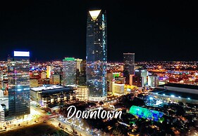 Stunning Winter Getaway Studio Rainfall Shower