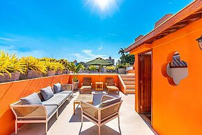 Casa Cuero - Rooftop Pool - Historic Center