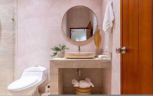 Casa Cuero - Rooftop Pool - Historic Center