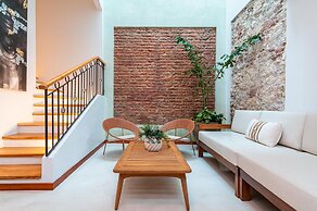 Casa Cuero - Rooftop Pool - Historic Center