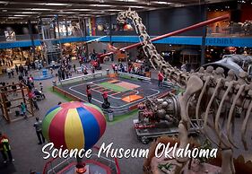 Vintage Studio 6min-plaza Dist Full Kitchen