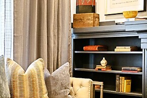 Vintage Studio 6min-plaza Dist Full Kitchen