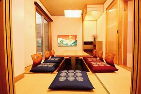 Asakusa Ryokan Vacation Rental Tokyokoso