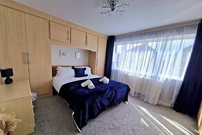 Charming 3 Bedroom House in Sheffield