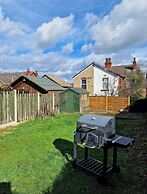 Charming 3 Bedroom House in Sheffield