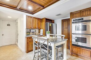 Sun-soaked Pompano Beach Home w/ Private Pool!