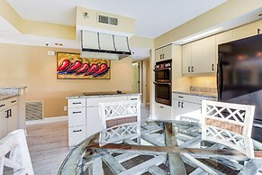 Kayaks, Bikes & Bay Access: Bradenton Escape!