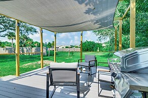 Centrally Located Merritt Island Cottage w/ Deck!