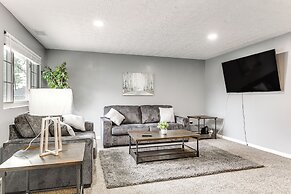 Dayton Home 4 Mi to Downtown, Pets Welcome!