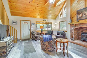 4 Mi to Lake: Pet-friendly Cabin in Pinetop