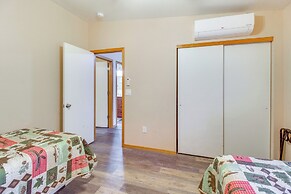 4 Mi to Lake: Pet-friendly Cabin in Pinetop