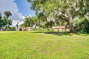 Peaceful Fort Myers Home: Walk to Buckingham Farms