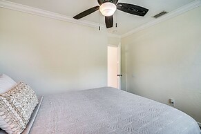 Peaceful Fort Myers Home: Walk to Buckingham Farms