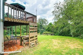 Blacksburg Hideaway w/ Hot Tub ~ 5 Mi to Campus!