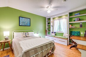 Blacksburg Hideaway w/ Hot Tub ~ 5 Mi to Campus!